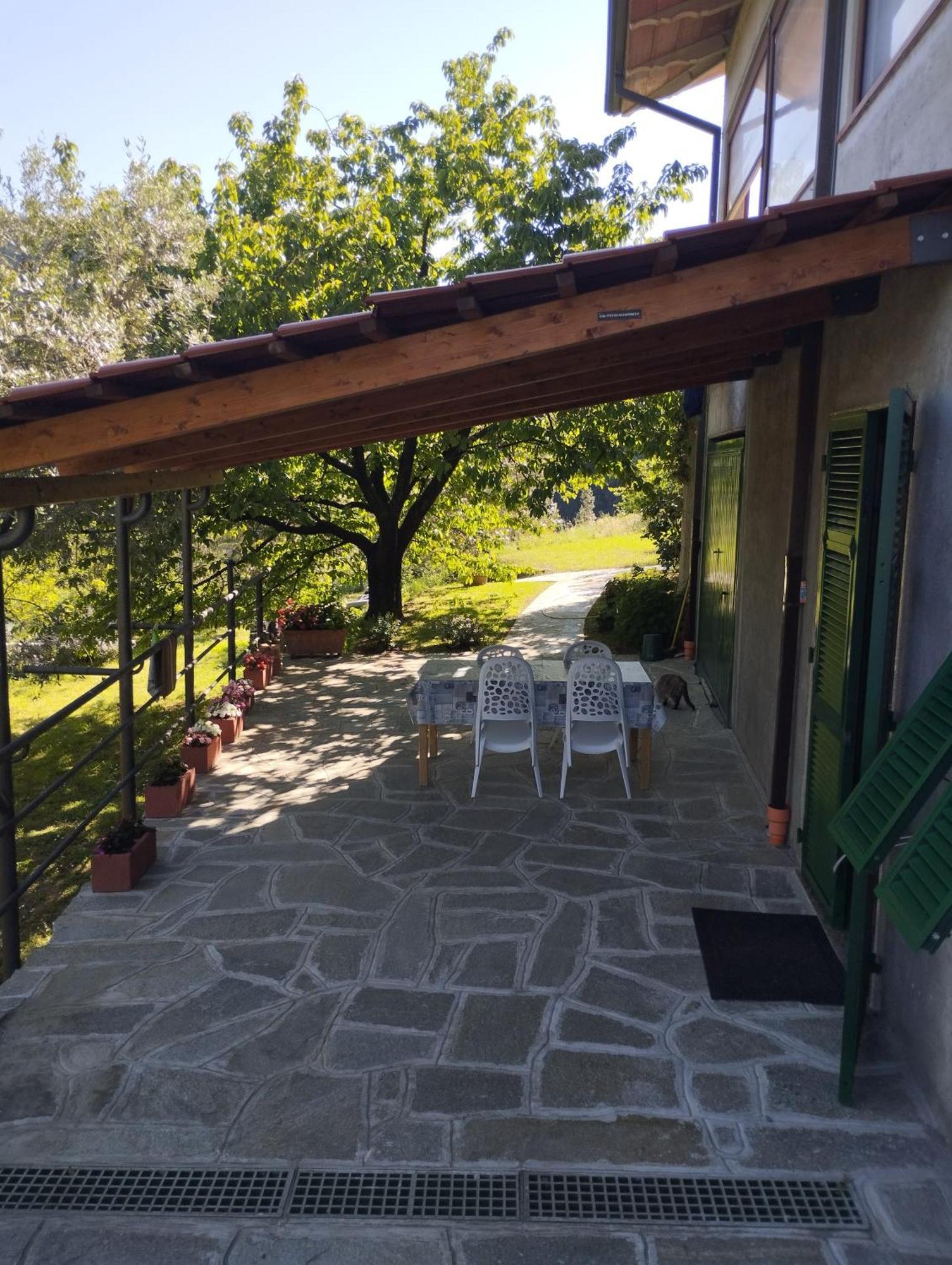 Villa Degli Ulivi Tivegna Kültér fotó